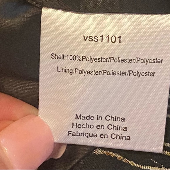 V Fish Dress Black with Peacock Feather Design - Picture 8 of 12